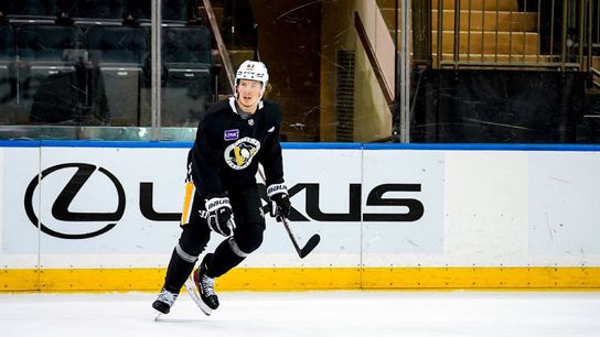 Rakell moves onto Malkin's line ... but on the left side taken in New York (Penguins)
